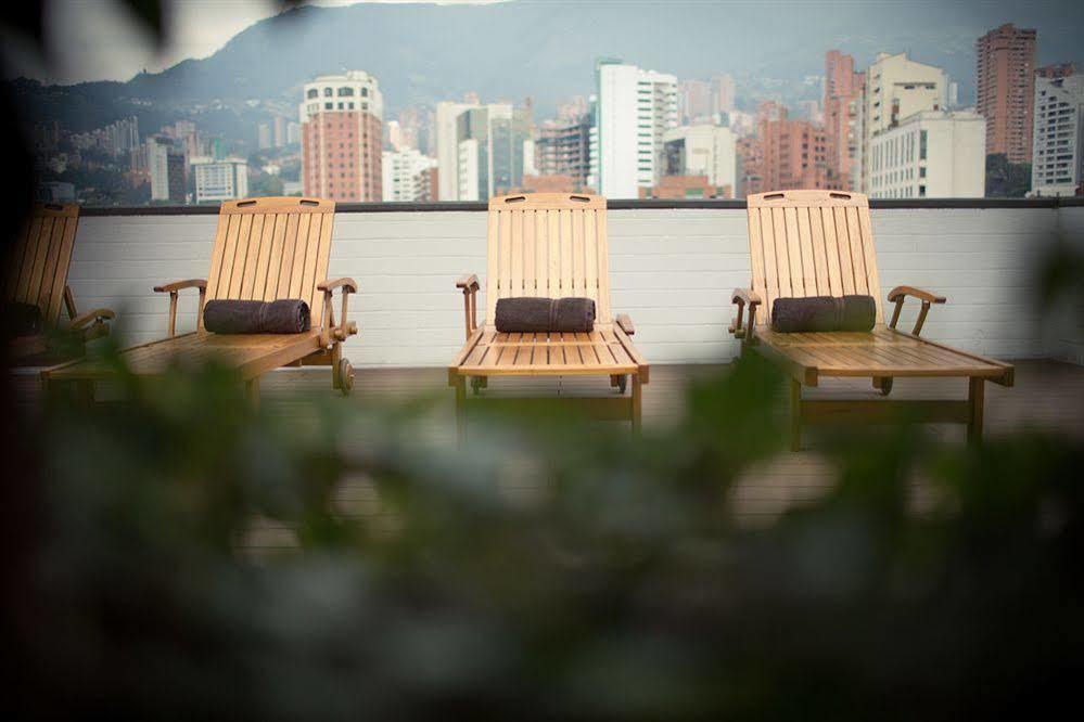 Sites Hotel Medellín Exterior foto View from the rooftop
